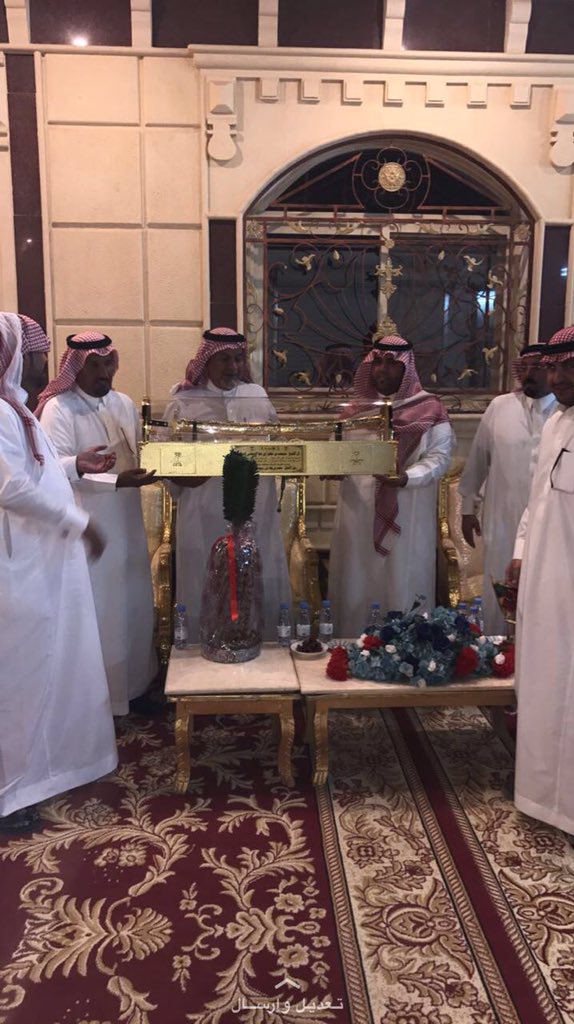 كرامة رجل الأعمال : مقعد بجاد الغرمول 
لمستشار ولي العهد الشيخ : متيعب الدعجاني وأبناءه وبني أخيه 
#منبر_العرقين