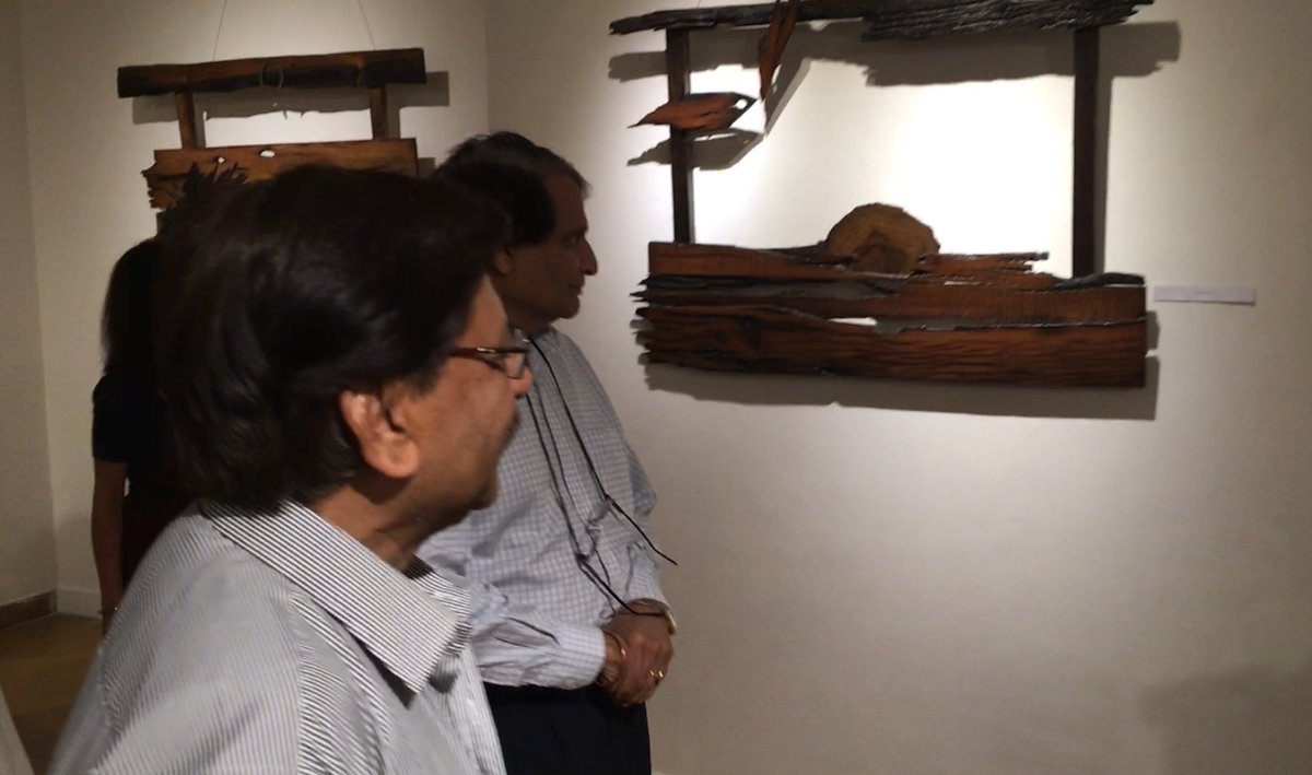 MR <a href="/sureshpprabhu/">Suresh Prabhu</a> appreciating Mrs Farhat Jamshed's Art work during visit 2 the Solo Exhibition The End of History at Visual Art Gallery,IHC