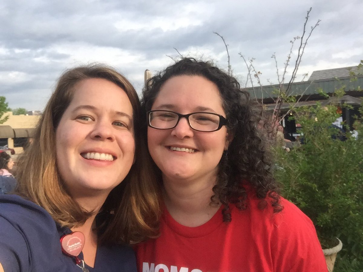 brookeje's tweet photo. Showing our @MomsDemand love at @Citizens_First #totheroot community event! #keepgoing https://t.co/INgzS1TvOC