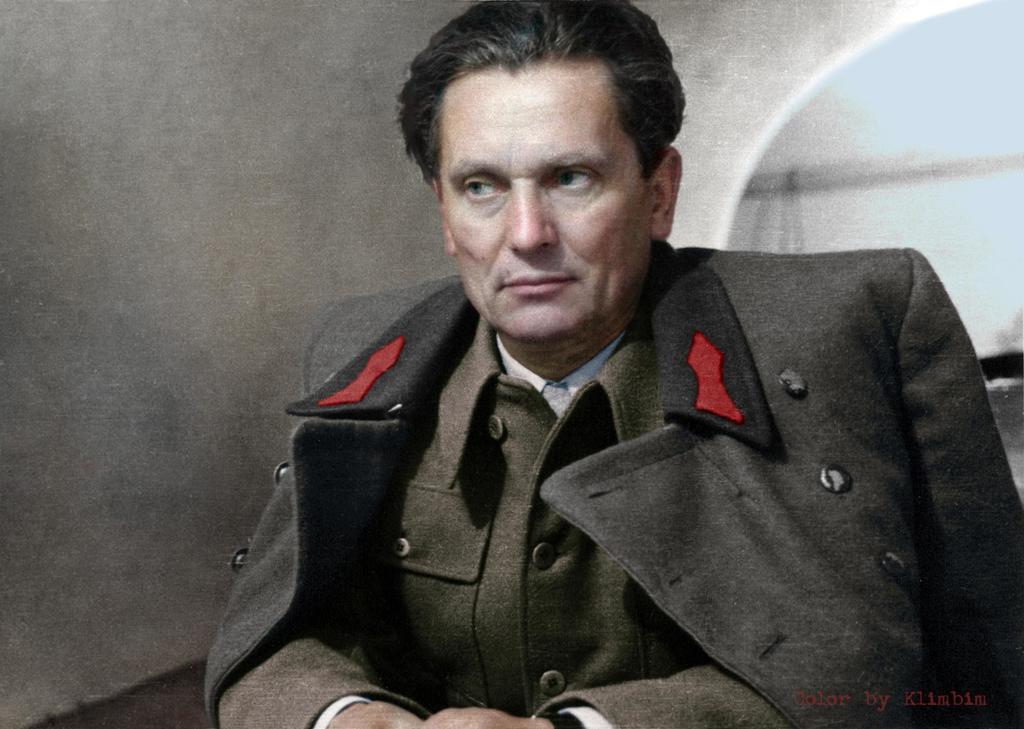 Amazing Historical Photo of Josip Broz Tito  in 1943 