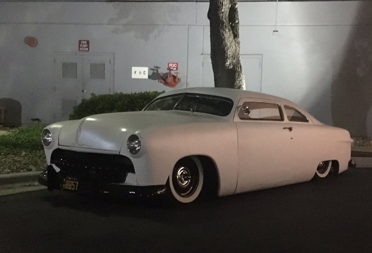 usdk1's tweet photo. SuperDuper hotrod show was in Austin, got this baby Saturday  night, #ChoppedTop #redcasephotography https://t.co/H1HuetPcVV
