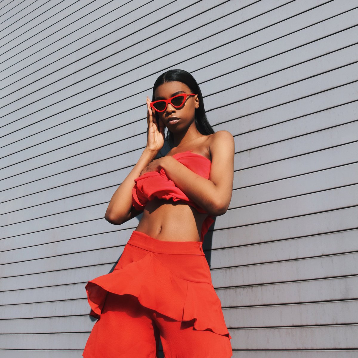 LiftedPrince's tweet photo. Ever so often I like to express my creativity through projects like this using my close friends as muses. This is @AsiaRebelFlower #Slaysia https://t.co/840lDcpFDa