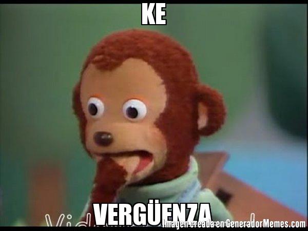 SaariViroga's tweet photo. *Mirando mis twits* https://t.co/GkYyn4GRLC