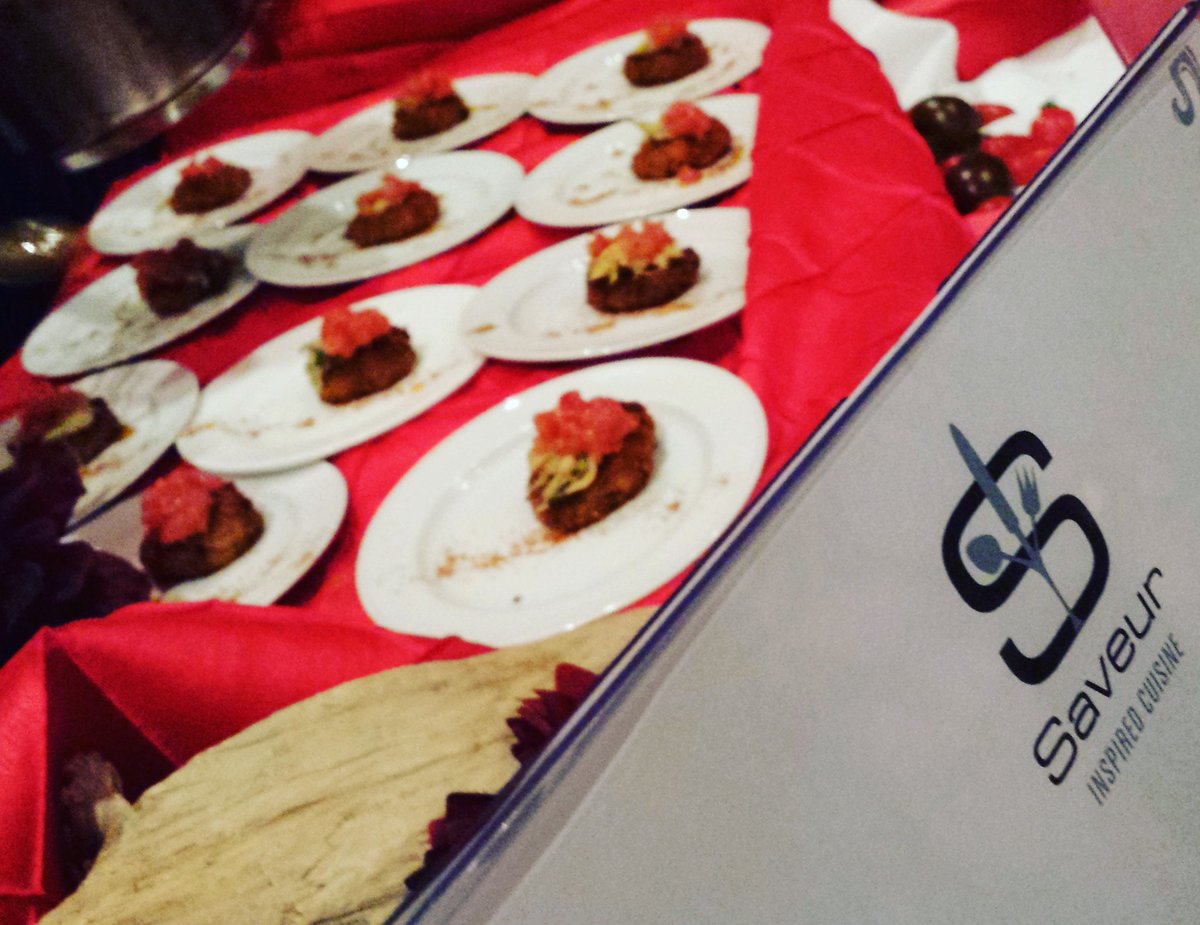 arts_reach's tweet image. No sooner do they plate 'em, they get eaten! @SaveurResto #ColourYourPalate