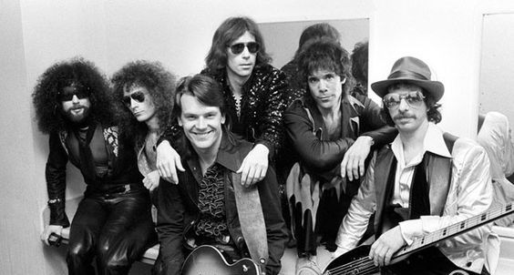 PeterWolf_Woofa's tweet photo. Thinking of all the times we kicked it high and rocked down the house! R.I.P. Jay Geils https://t.co/r3v50eQZ2w
