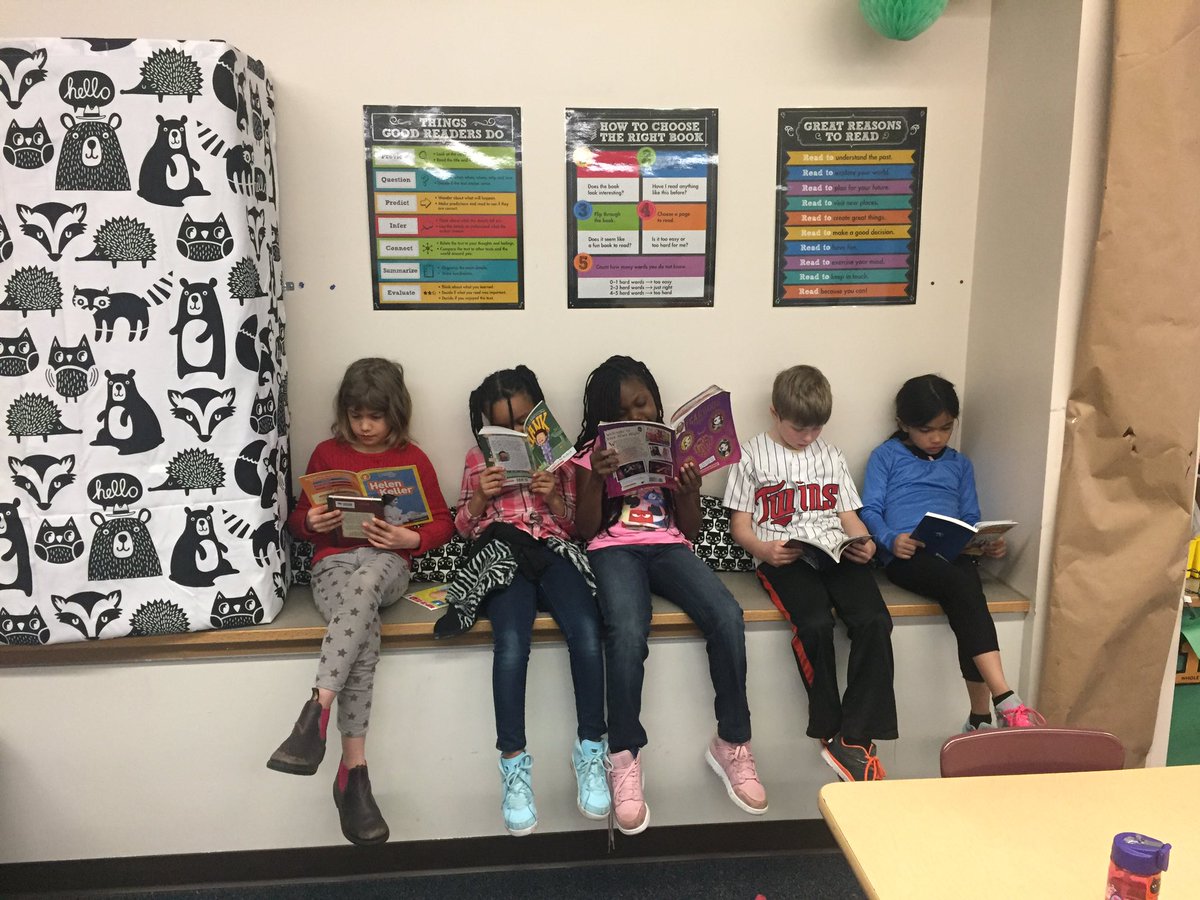 We added new books to our library today! The students' excitement was enough to melt my heart! Then this happened ❤ #proudteacher #haletoday