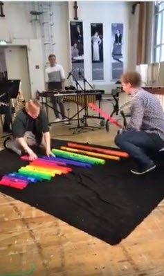 Spanning60Years's tweet image. These guys are talented, I&apos;ve never seen anything like it #ShowTunes #Music #CreatingSounds facebook.com/bestclipbestcl… …