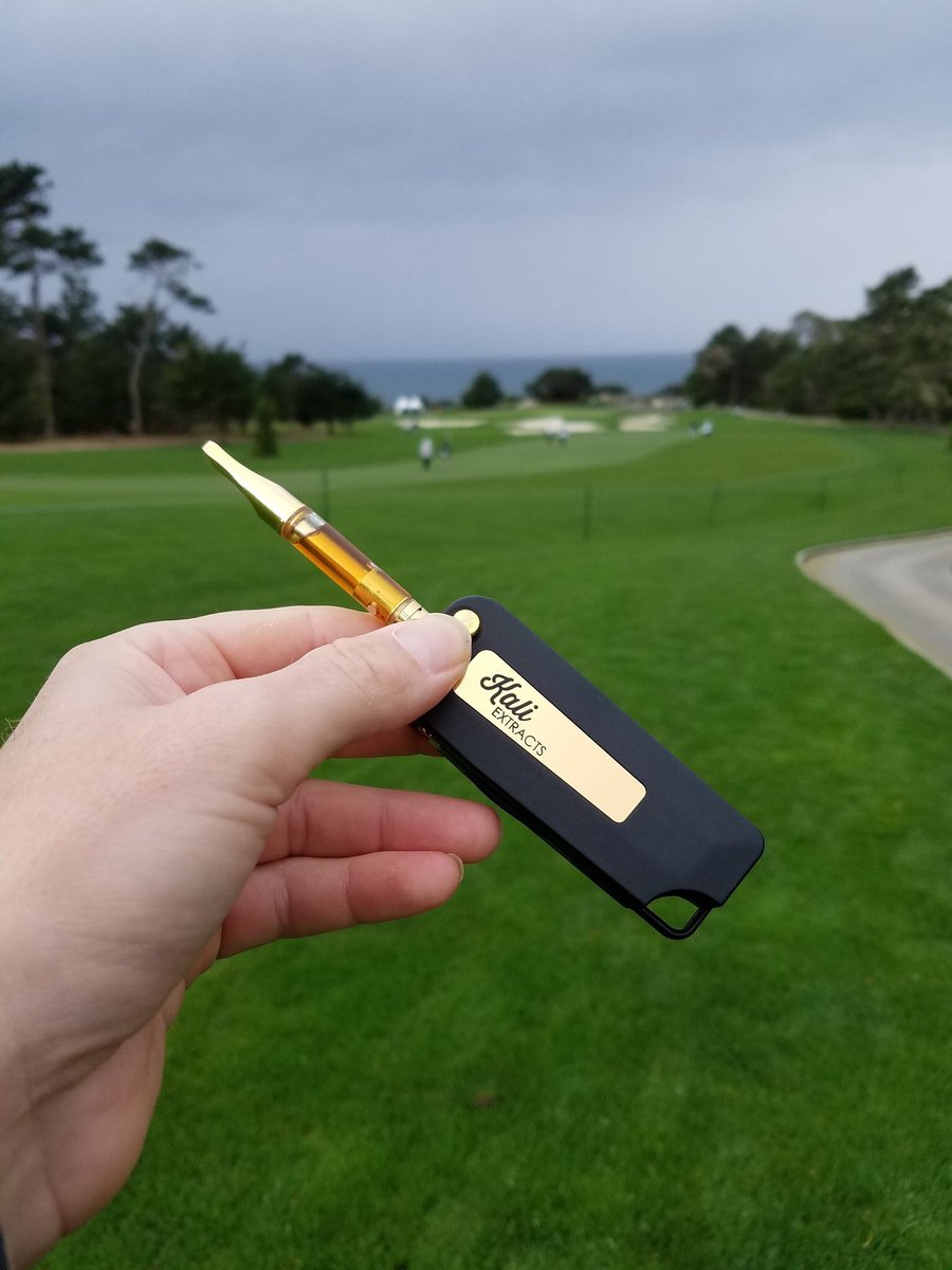 KaliExtracts's tweet photo. Get our buddies @RickieFowler @JordanSpieth @SmylieKaufman10 and @JustinThomas34 some #KaliExtracts for #Golf #BakersBay #SB2K17 #Legends https://t.co/CRzsn3PONw