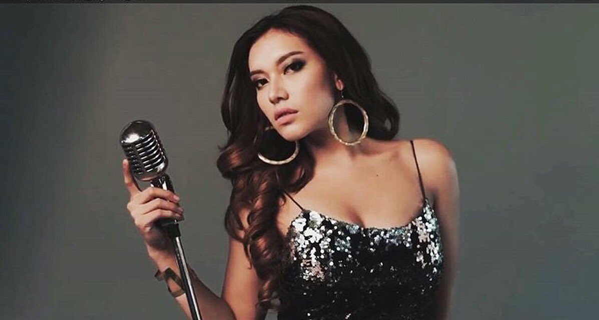 youtu.be/fhB-OPuGrhg 

BTS Enaknya Sama sama DUO BIDUAN ..#Kondomsutra