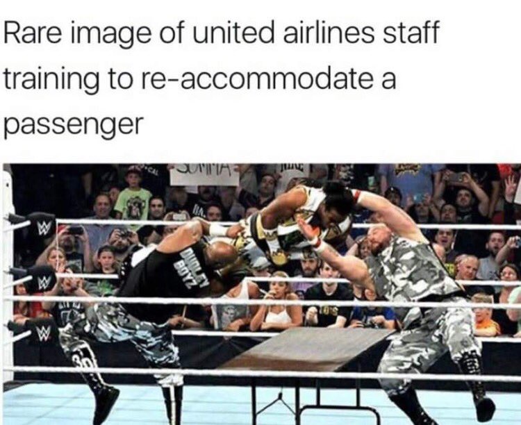 United Airlines tweet media