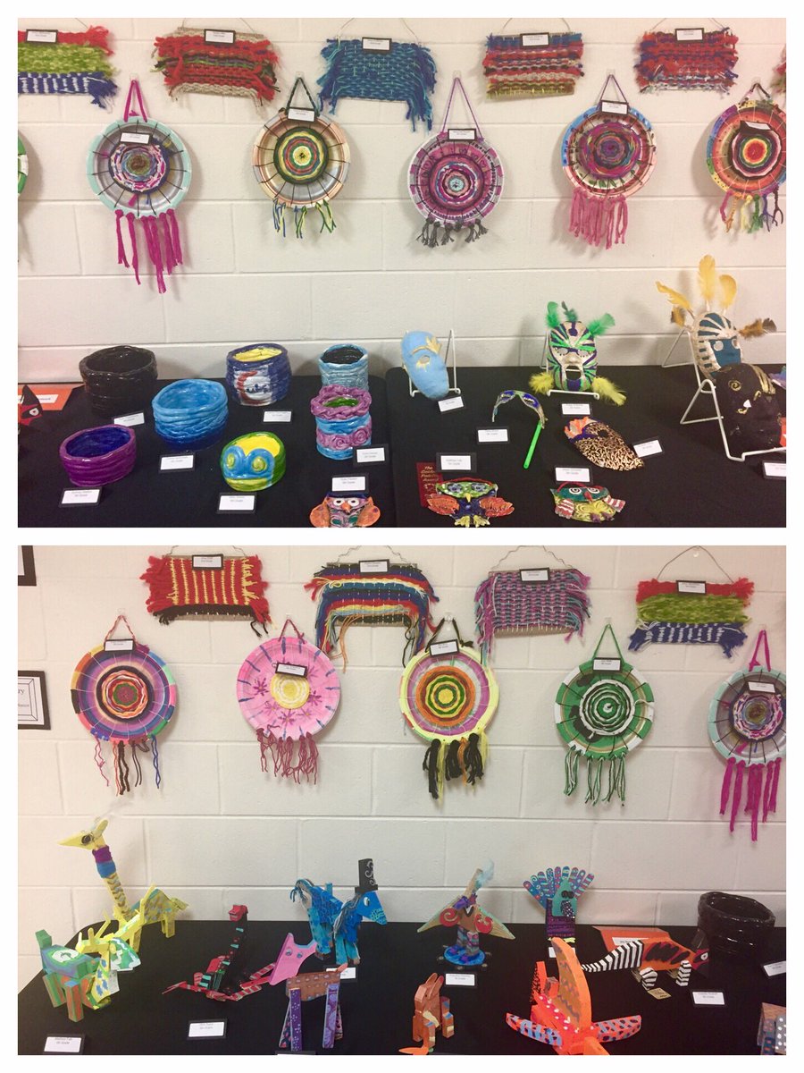 ArtKST's tweet photo. Fine Arts Festival #proudartteacher @KanelandKST https://t.co/ey0rLGR4zk