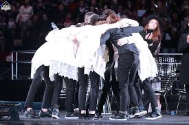 exoloeyverse's tweet photo. My kind of forever💕 https://t.co/BDjKpaVmWv