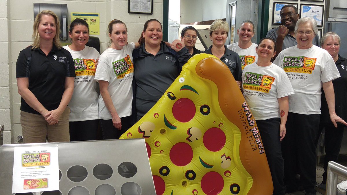 CCSDGaSNP's tweet image. The students at @cvgrizzlies taste tested and gave feedback on a new pizza for the upcoming school year!  🍕#StudentTested #SchoolPizza