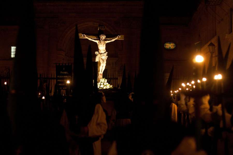 LOZ_SemanaSanta's tweet photo. #SemanaSantaZamora: Las mejores fotografías del desfile de las @7PalabrasZamora, en esta #GALERÍA (@emiliofraile): https://t.co/eDdmxspdgT https://t.co/uXWOY4cYZl