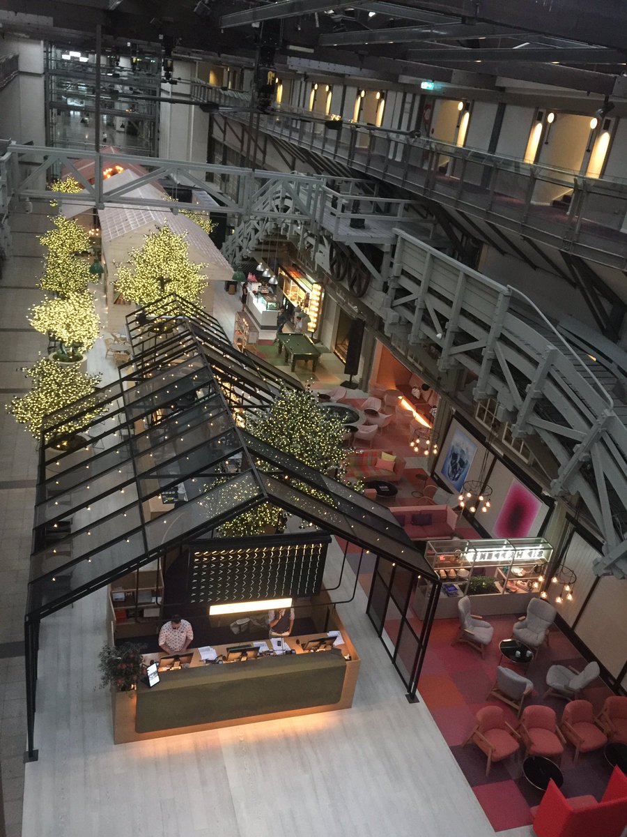 LaurenKVickers's tweet photo. This BEAUTIFUL location for this afternoon's event for #TheLipLab at The Ovolo in Woolloomooloo https://t.co/BNO3UD8lK4
