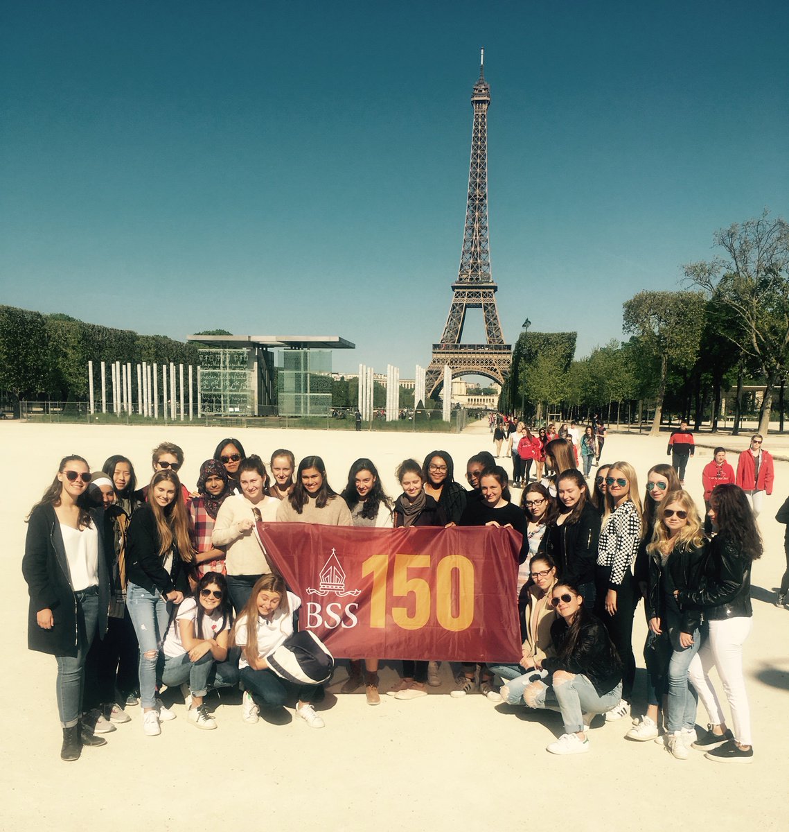 jdmstewart1's tweet photo. We are continuing with our out-of-class discoveries today and celebrating #BSS150. A truly wonderful group of students. https://t.co/HVuS311yqa