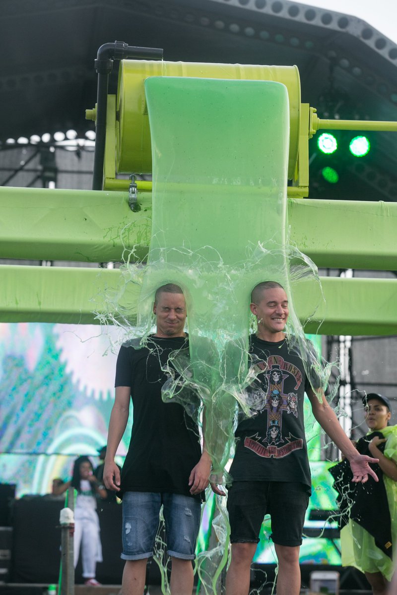 ParamountCoAfr's tweet photo. Thanks to our friends at @ushaka_marine_park and @DurbanTourism for an amazing #SlimeFestSA https://t.co/ZlCXnIq9kU