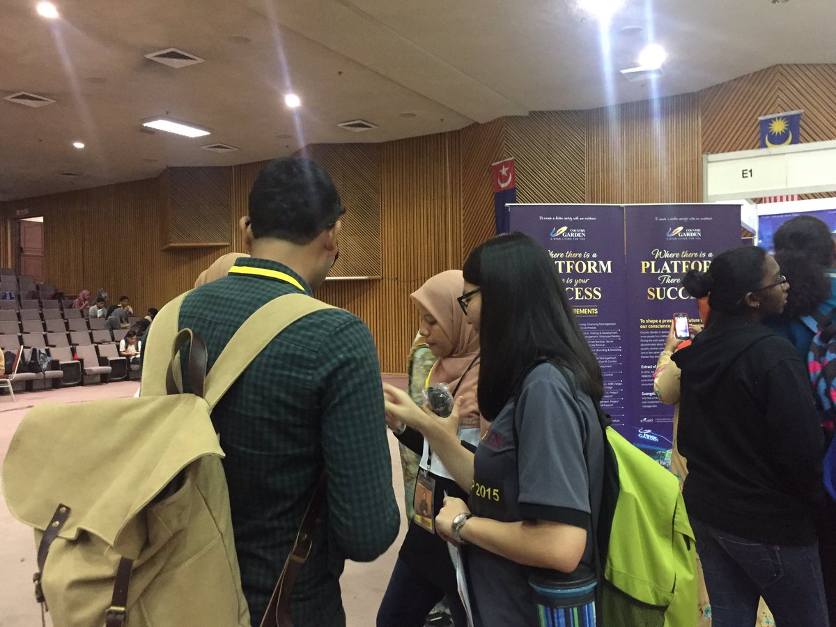 ICES2017's tweet photo. Live update ‼️‼️
Exhibiton 🔥🔥 
Come guys at DSI, utm 👷🏻👷🏻‍♀️ https://t.co/KKeymqbY4A