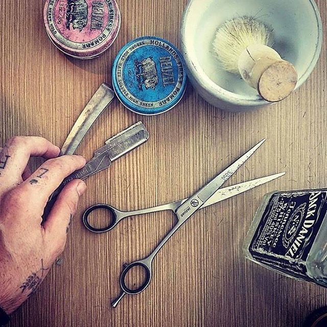 KLIP_shop's tweet photo. Reuzel. Kad vyrai būtų gražūs!
#klipshop #reuzel #beard #vyrams #plaukai
https://t.co/EFlsffRinB
Photo by reuzel https://t.co/hLjJBoXbr7