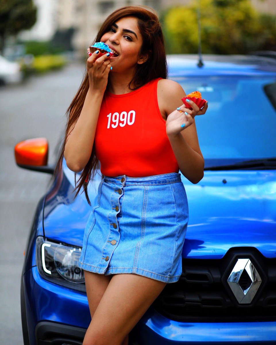 MehakGhai23's tweet photo. Life is full of colours, mostly orange and blue 💥
@RenaultIndia #KwidCLIMBER #LiveForMoreStyle https://t.co/cZx8wdO60h