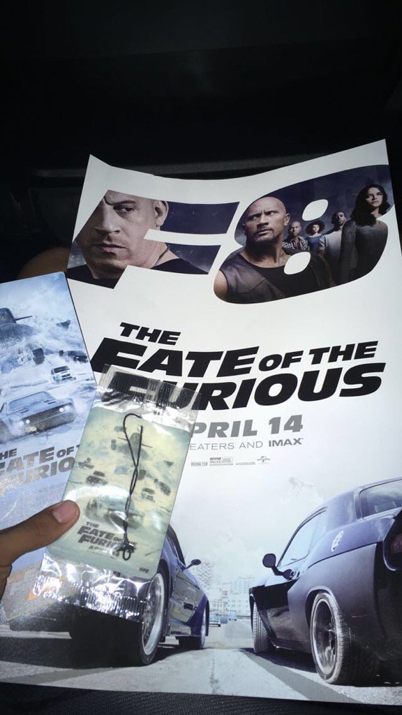 migguel_27's tweet photo. Great movie 👌🏽#F8 #meetbrian #F8imax #privatescreening https://t.co/Pu8OxpmjvV