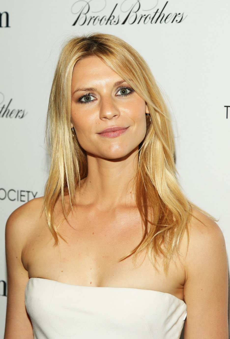 Happy Birthday to Claire Danes, who turns 38 today! 