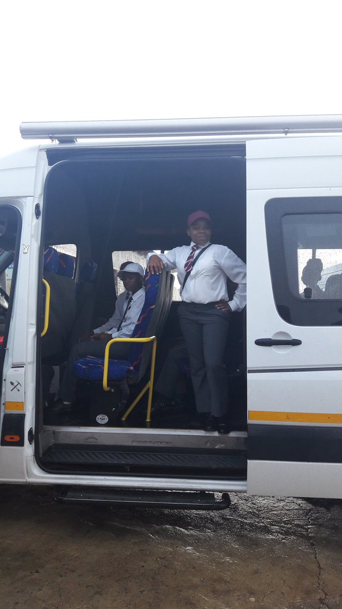 AyandaAllie's tweet photo. And we're off! Kusile Power Station here we come. Inquiring minds @BukhoBami on another fact finding mission. See, learn, experience, grow! https://t.co/btlJeECJrM