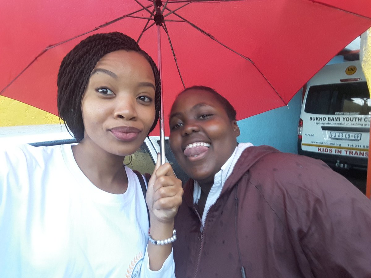 AyandaAllie's tweet photo. And we're off! Kusile Power Station here we come. Inquiring minds @BukhoBami on another fact finding mission. See, learn, experience, grow! https://t.co/btlJeECJrM