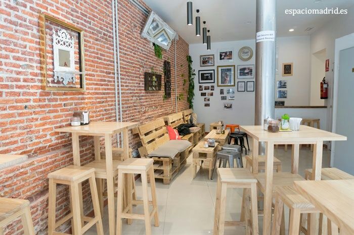 espaciomadrides's tweet photo. ¿Apetece un buen café? Os proponemos nuevo #CafédeEspecialidad que ha abierto sus puertas 👉@BoconoCoffee #Lavapiés https://t.co/puuFFzZy4l https://t.co/TdX9c23CZe