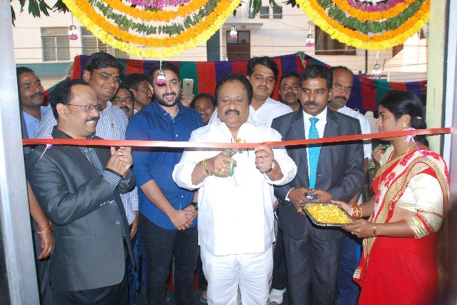 MSDESkillIndia's tweet photo. Jithender Reddy, MP, inaugurated a multi-skill #PMKK center in Mahbubnagar, Telangana. #ISupportSkillIndia @RajivPratapRudy @PMOIndia https://t.co/Ns8gMJsyPF