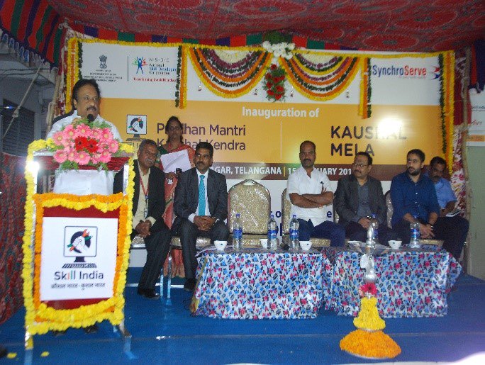 MSDESkillIndia's tweet photo. Jithender Reddy, MP, inaugurated a multi-skill #PMKK center in Mahbubnagar, Telangana. #ISupportSkillIndia @RajivPratapRudy @PMOIndia https://t.co/Ns8gMJsyPF