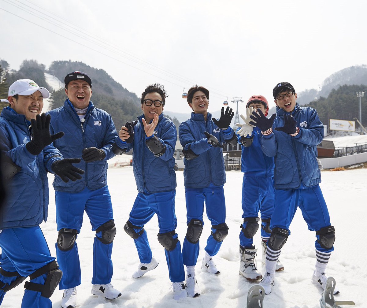 withMBC's tweet photo. #무한도전 꽃이 만개한 완연한 봄이지만, #박보검 과 함께라면 눈꽃축제라도 괜찮아❤ 300여일 앞으로 다가온 #평창동계올림픽 특집 #2018평창 속 보검 검나 보고 싶습니다ㅠㅅㅠ 토요일 저녁 6시 20분 빨리 와주세요 현기증나요,, https://t.co/0d2p8XQpEG