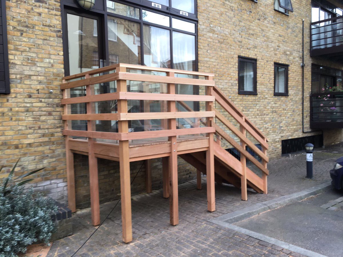 LondonDeckingCo's tweet photo. #hardwood #decking used to create this #stairacase to enable access to the apartments #deck #wood #se1 #london https://t.co/LYb9OUunbh