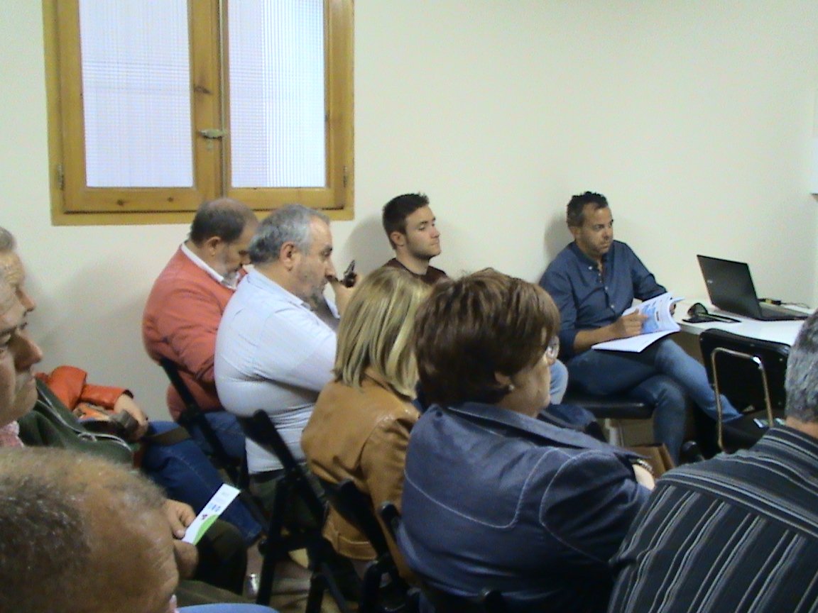 ASAFRE_'s tweet photo. III Jornada de Prevención de Riadas en Luceni. Gracias a los ponentes y asistentes @CcAAragon @jsansoolmos @CruzRojaZgz #ProteccionCivil https://t.co/DoGk6agP1K