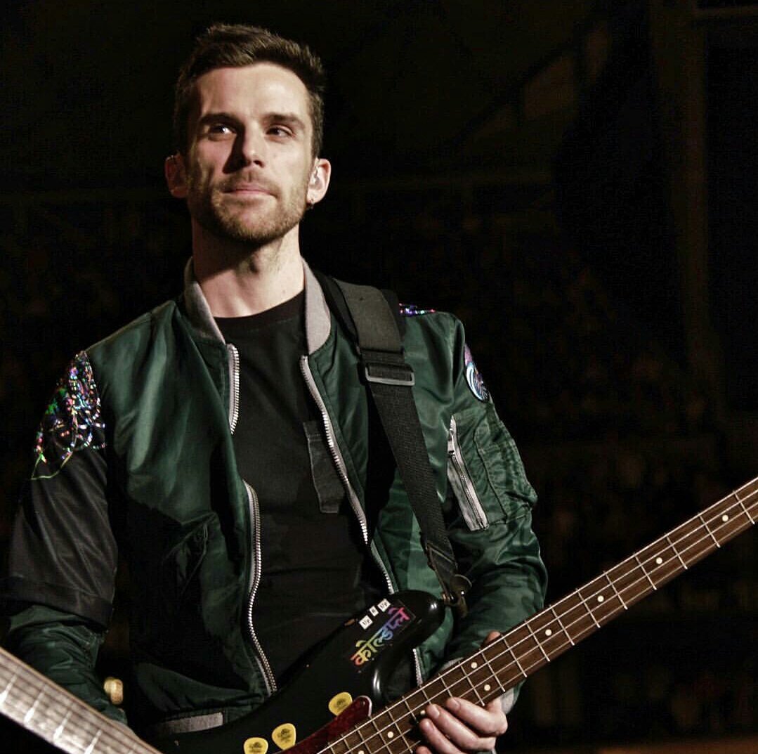 HAPPY BIRTHDAY TO THIS SEXBOMB! GUY BERRYMAN!    