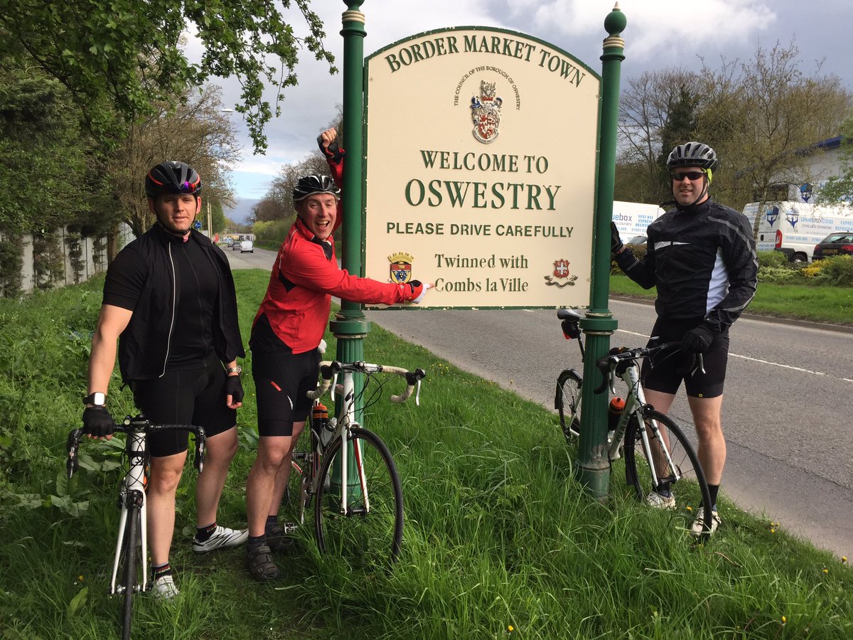 O2Clv's tweet image. We are off.... #o2clv #oswestry #cycle