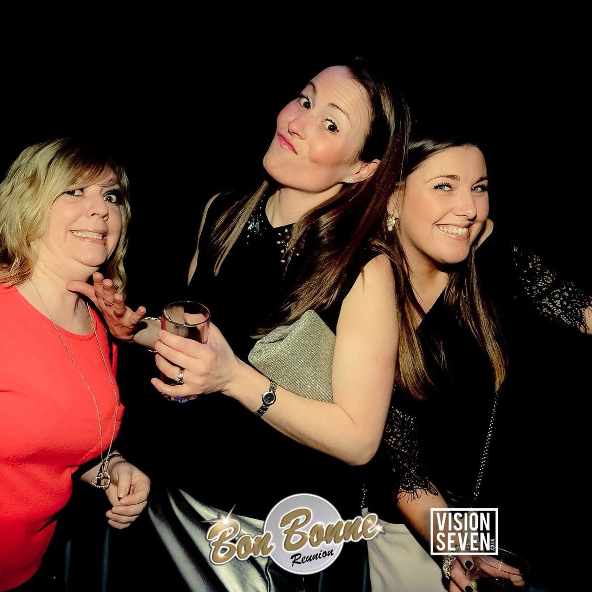 thebonbonne's tweet photo. #Reunion on 20th May. Go to https://t.co/vUGTGa1FoT
#BonBonne #HallOfFame #BonneMemories #SouthLondon #London #londonislovinit #AtLondon https://t.co/omORR2WkVU