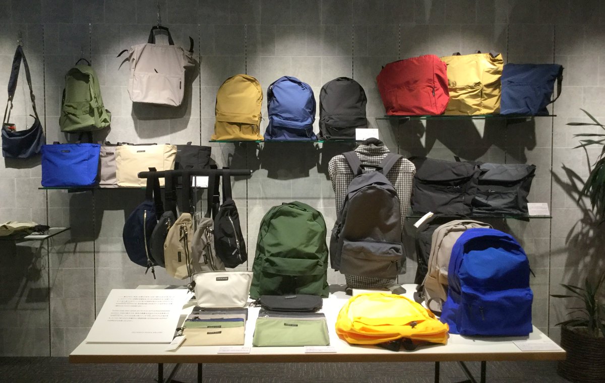 デルフォニックス大阪 Standard Supply 展 開催中です 余白美を感じさせるクリーンなデザインのstandard Supply スタンダードサプライ 使うひとのことを考え作られた機能的なアイテムは これからの季節の装いにおすすめです Delfonics