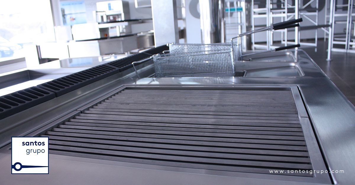 SantosGrupo's tweet photo. #Parrillas #Gresilva integradas en módulos #Baron: una solución exclusiva de @SantosGrupo. #cocinas #profesionales https://t.co/U65BWmdHac https://t.co/5e22OKU223