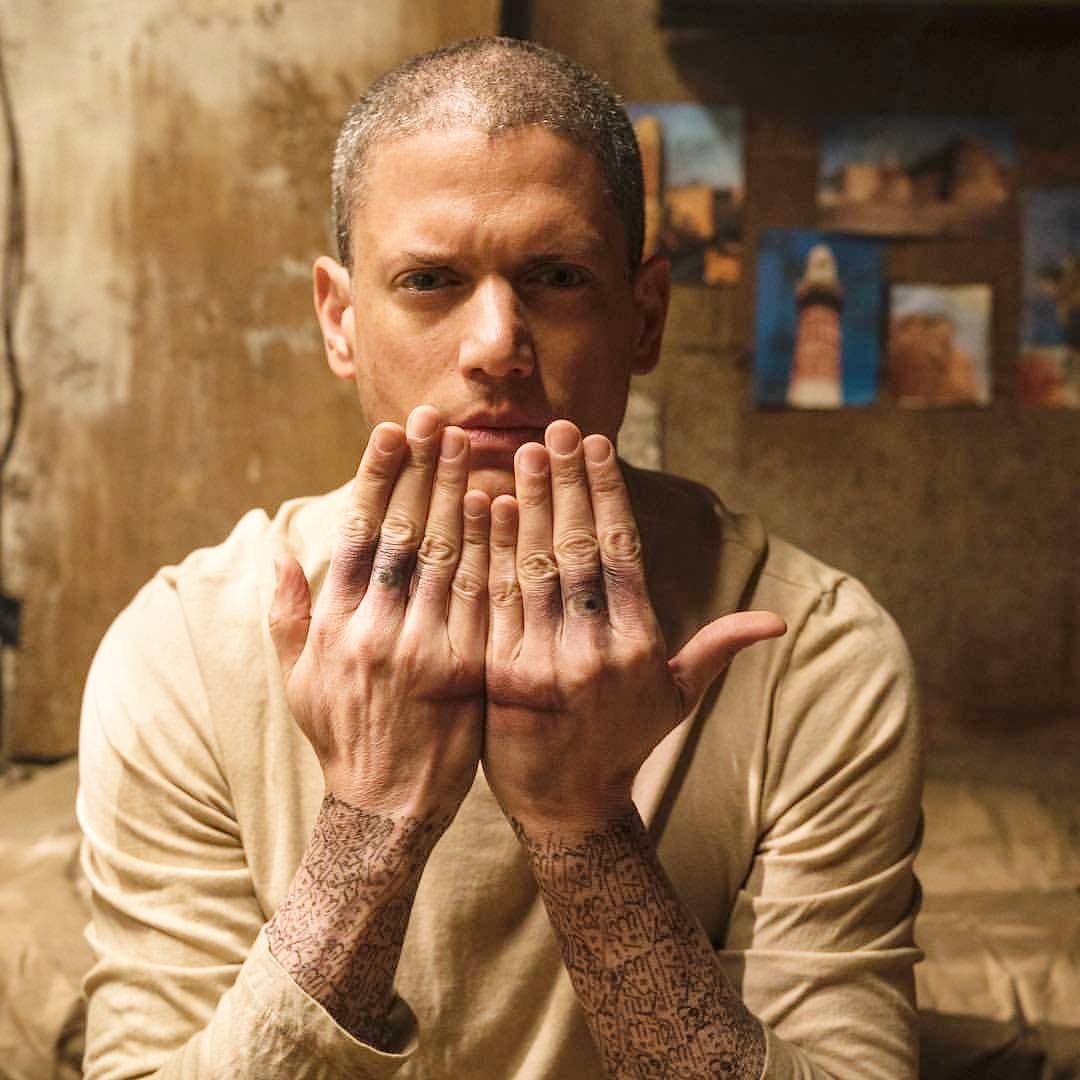 ♥ Michael Scofield tatoo ♥ | Michael scofield, Tatuagen religiosa, Tatuagem prison  break