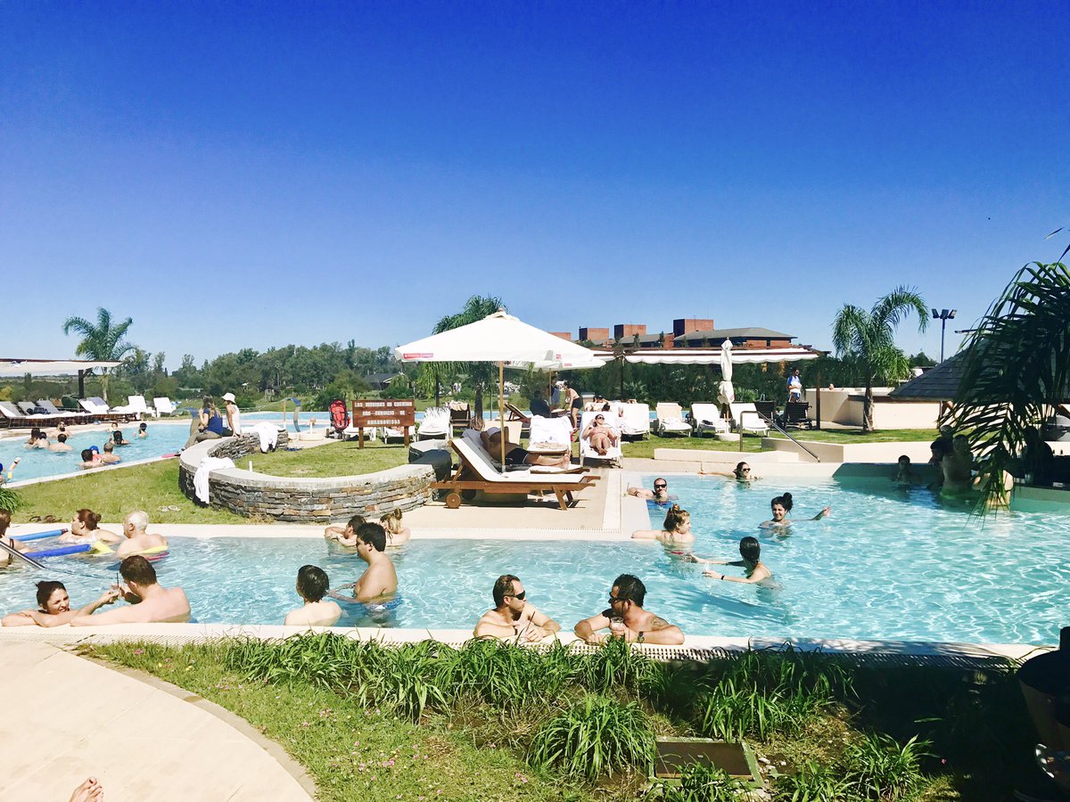 Disfrute total en <a href="/Altosdelarapey/">Altos del Arapey</a> #salto #hermoso #Familia #amigos <a href="/GasparValverde/">Gaspar Valverde</a>