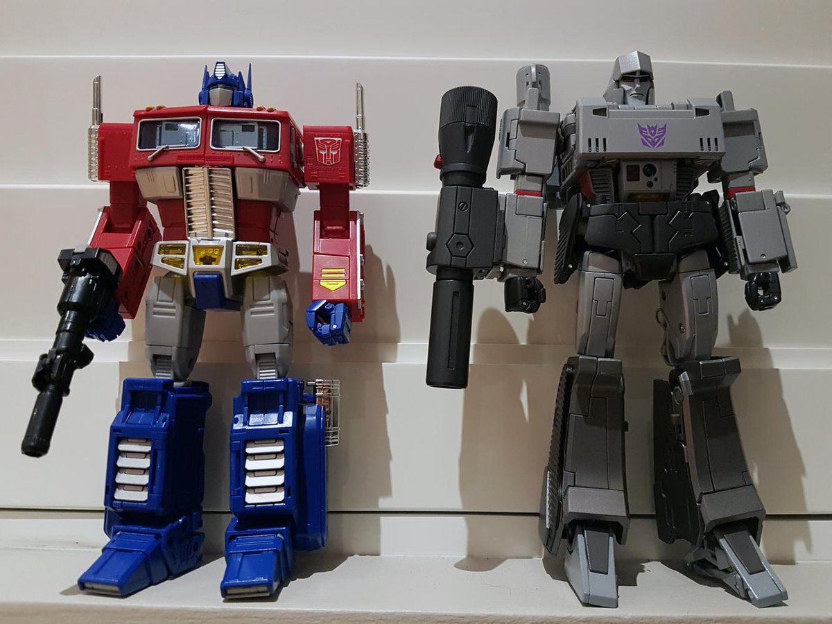 CautionLowSign's tweet image. "I would have waited an eternity for this"   #transformers #mp36 #megatron @takaratomytoys @transformers #masterpiece