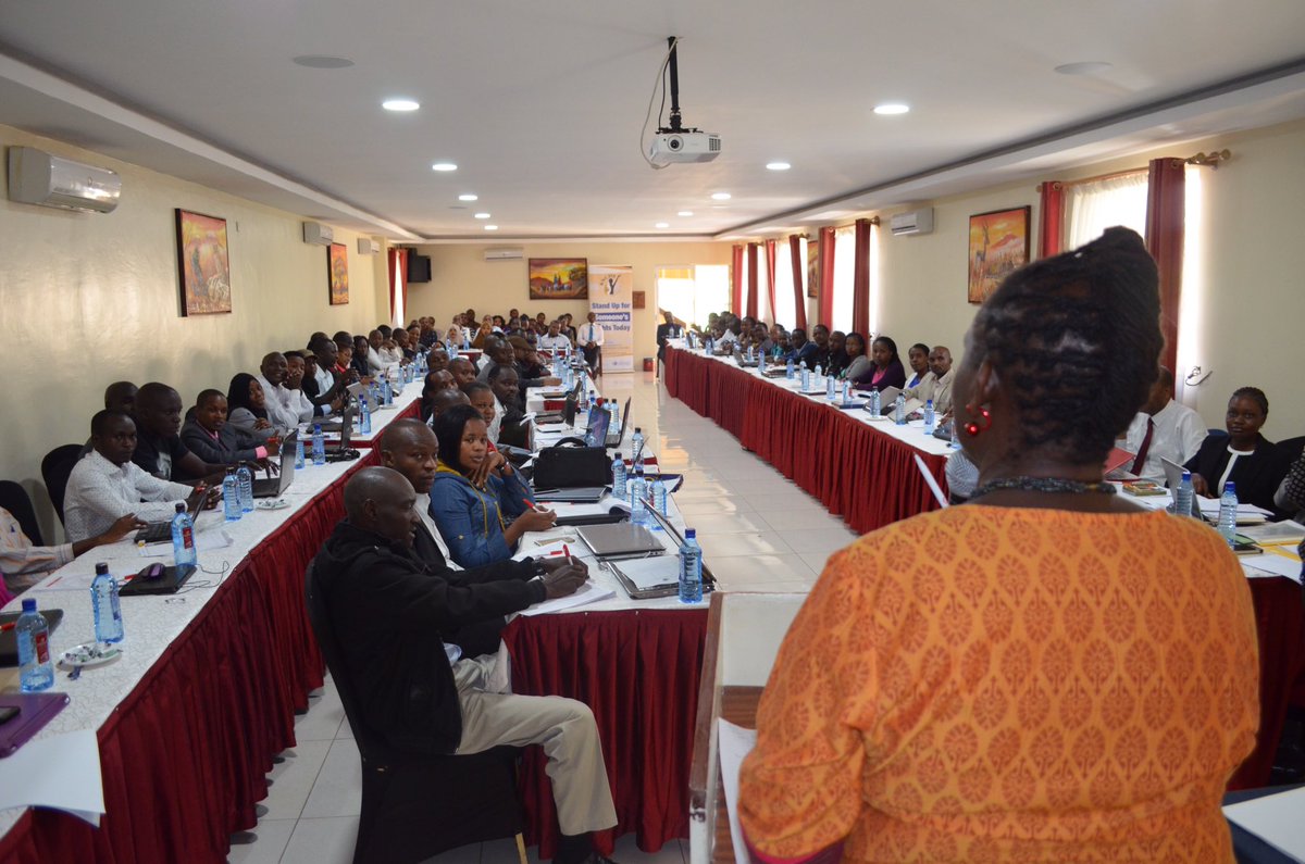 OHCHRKENYA's tweet image. @HakiKNCHR monitors to spot &amp;amp; trigger action on risks of violations in #elections. A must 4 prevention &amp;amp; confidence.