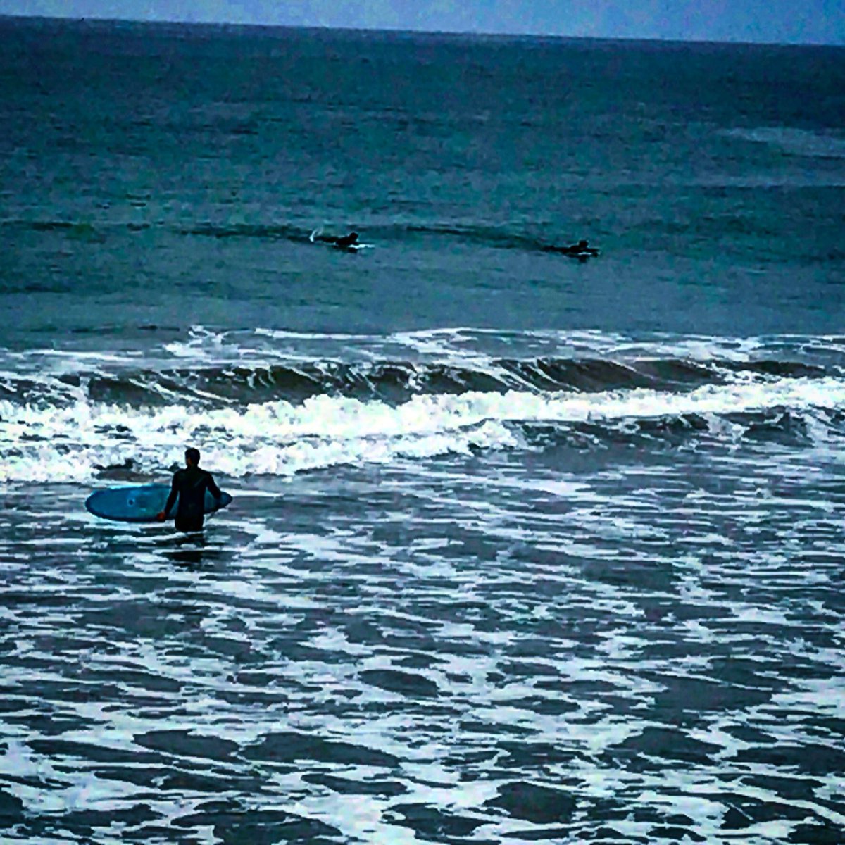 Aphoto_scape's tweet photo. #seaside #ocean #blues #photography #surf 🏄 https://t.co/f3YWokZP4v