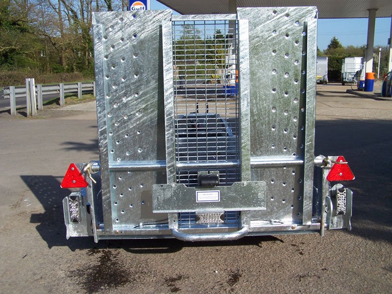JPageTrailers's tweet photo. Our #GH64 #trailer comes free with a H5415 #Stronghold #Hitchlock so no need to worry about any nasty surprises. Call today! #Tenterden https://t.co/0Vwo4vHmJU