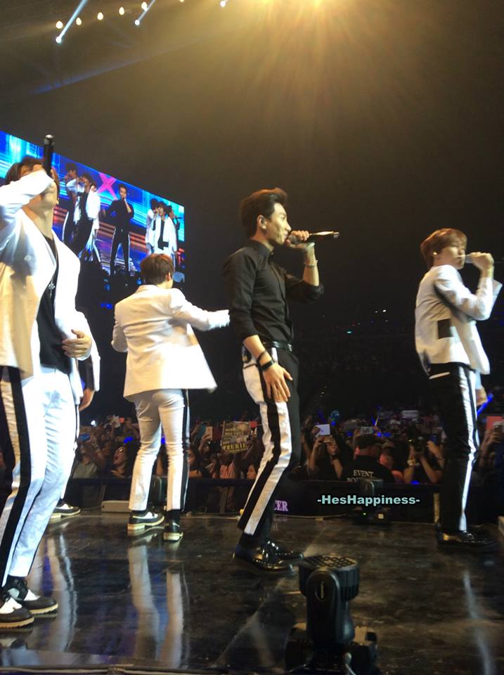 Hess1004's tweet photo. 2 years ago since i saw you 😭😢❤️ #BestOfBestPH2015 https://t.co/PXZ7gAB1E6