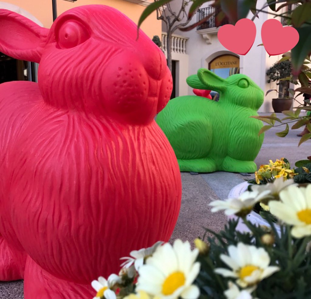 LaRocaVillage's tweet image. Esta Semana Santa te esperamos en horario habitual! El Village estará abierto todos los días de 10 a 21h! ➡️ bit.ly/2osaWK5