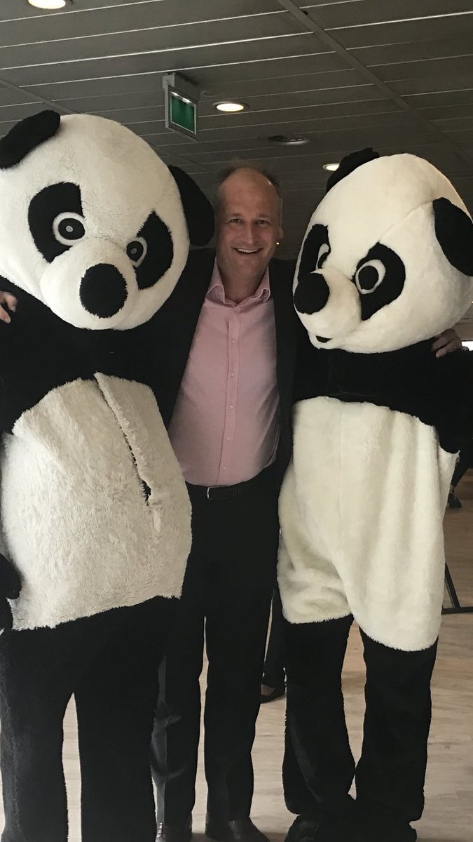 Wat houdt Schiphol bezig? Panda's!