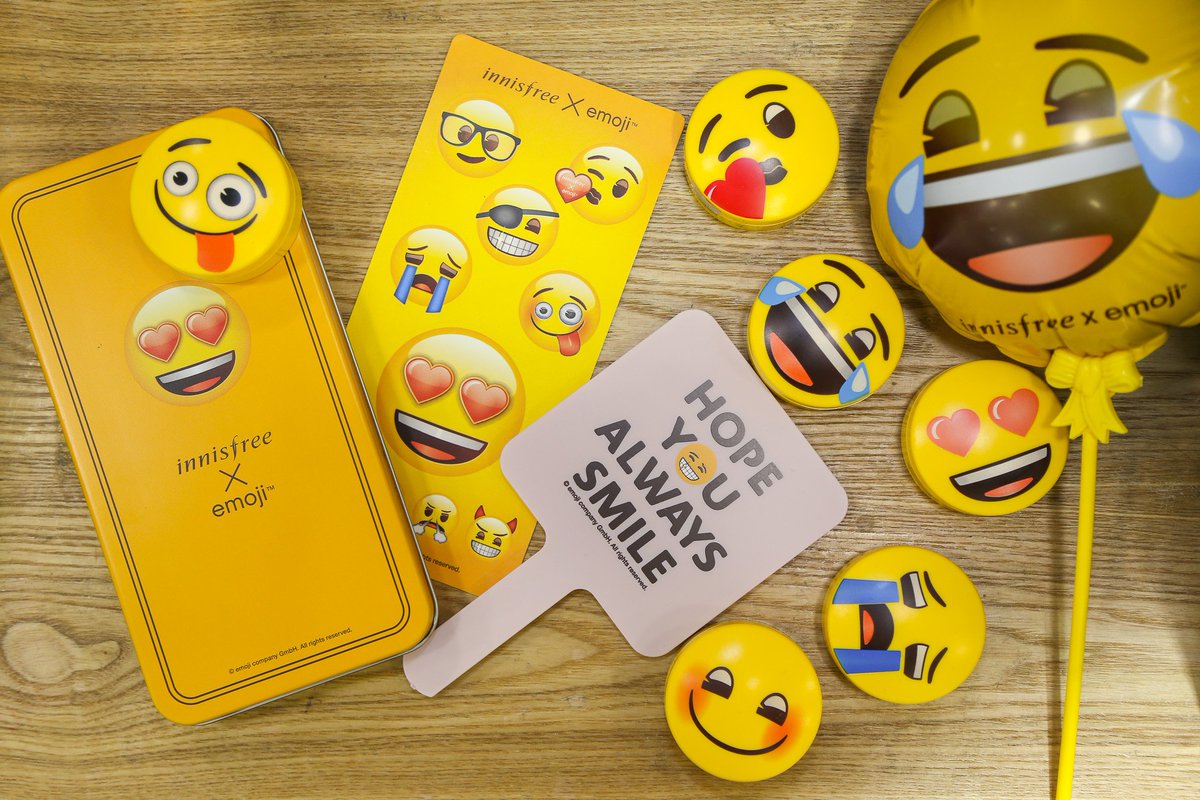 Ladies Bedak Tabur Innisfree Yang Emoji No Sebum Bagus Enggak Ya Ladies Bedak Tabur Innisfree Yang Emoji No Sebum Bagus Enggak Ya