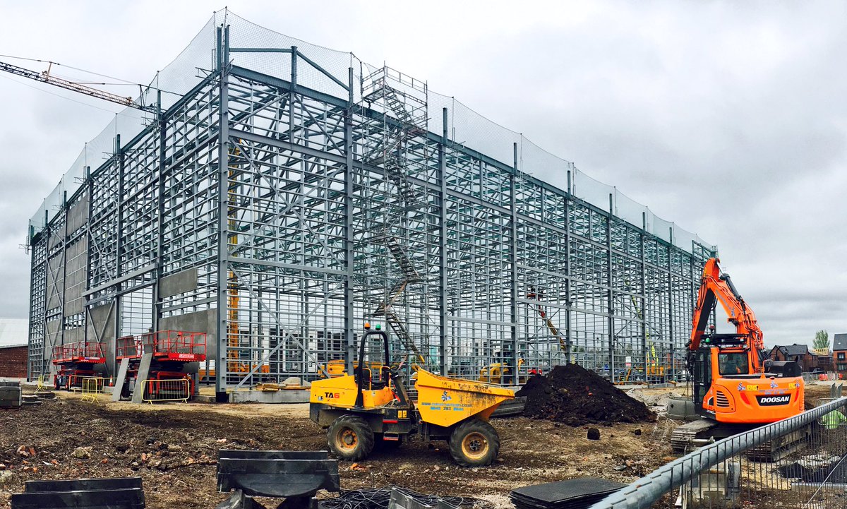 SpaceStudiosMcr's tweet photo. The sound proof cladding is starting to go onto SPACE 06 here at #TheSpaceProject
The 30 000 sq ft stage will be open in the Autumn... https://t.co/F8N2w3pxcY